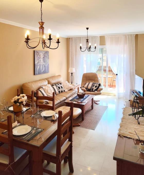 Penthouse Paradiso: 2Br Oasis In Casares Del Sol Exterior foto