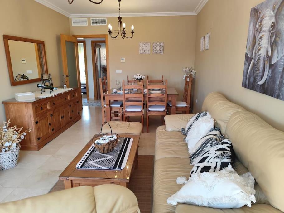 Penthouse Paradiso: 2Br Oasis In Casares Del Sol Exterior foto